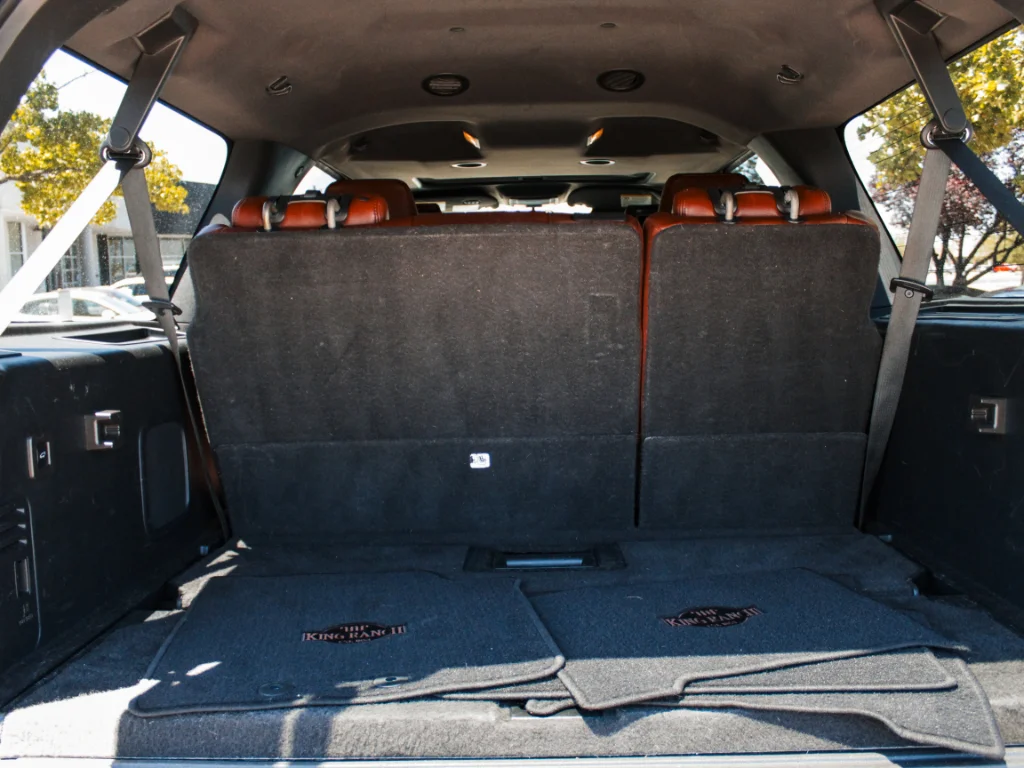 Used 2013 White Platinum Metallic Tri-Coat Ford King Ranch image 31