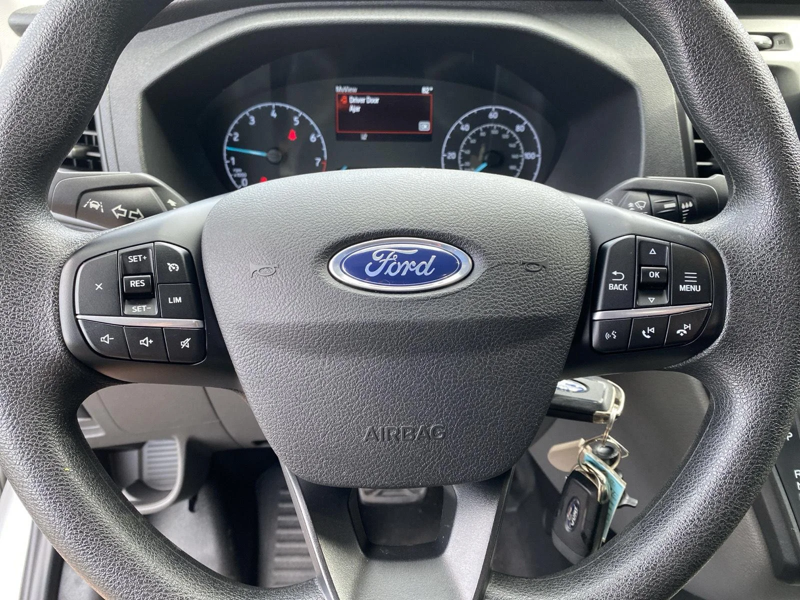 Used 2024  Ford T350 image 13