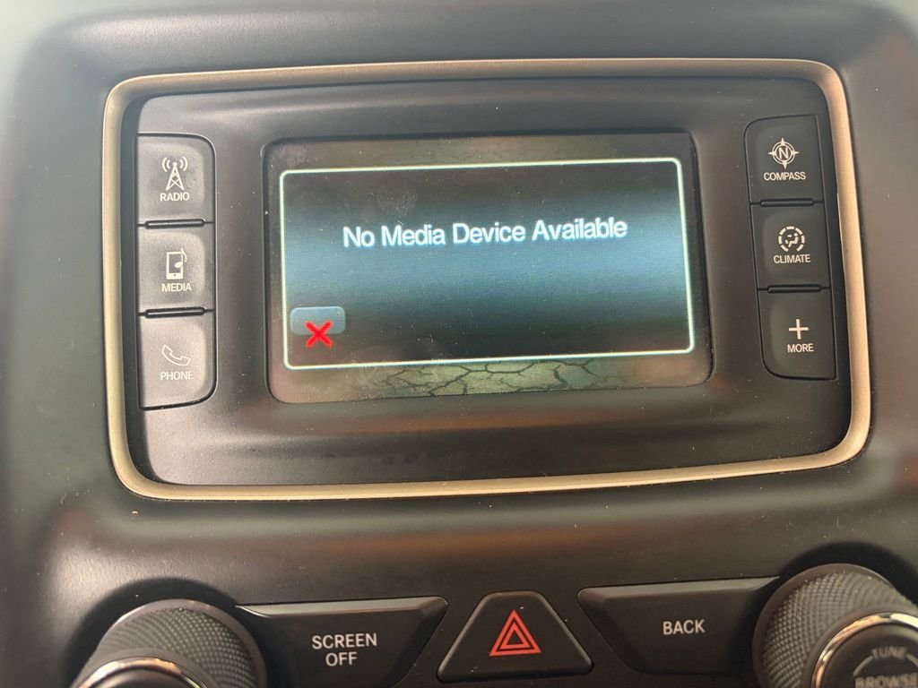 Used 2017 White Jeep Laredo image 3