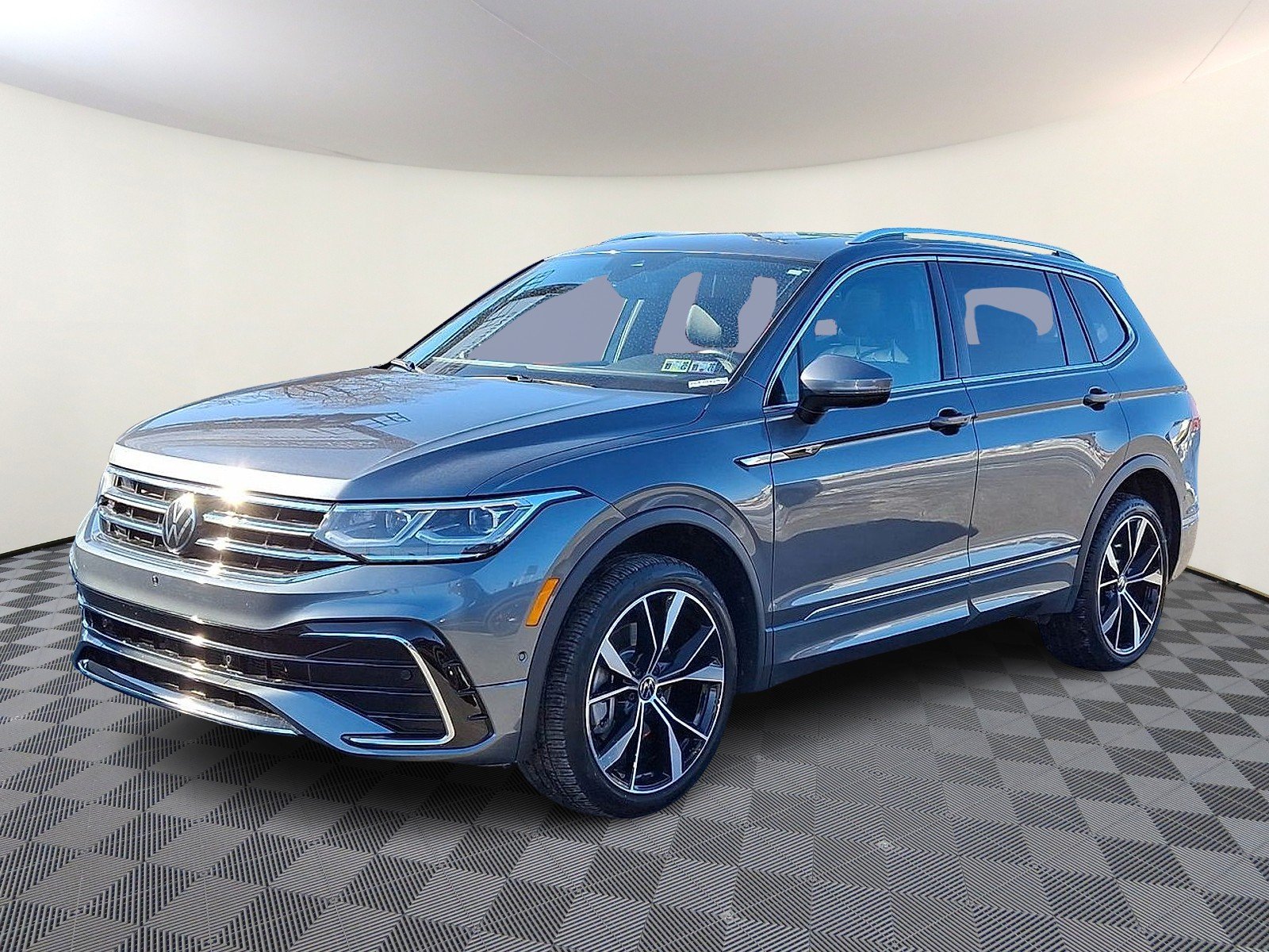 2024 Volkswagen Tiguan SEL R-LINE
