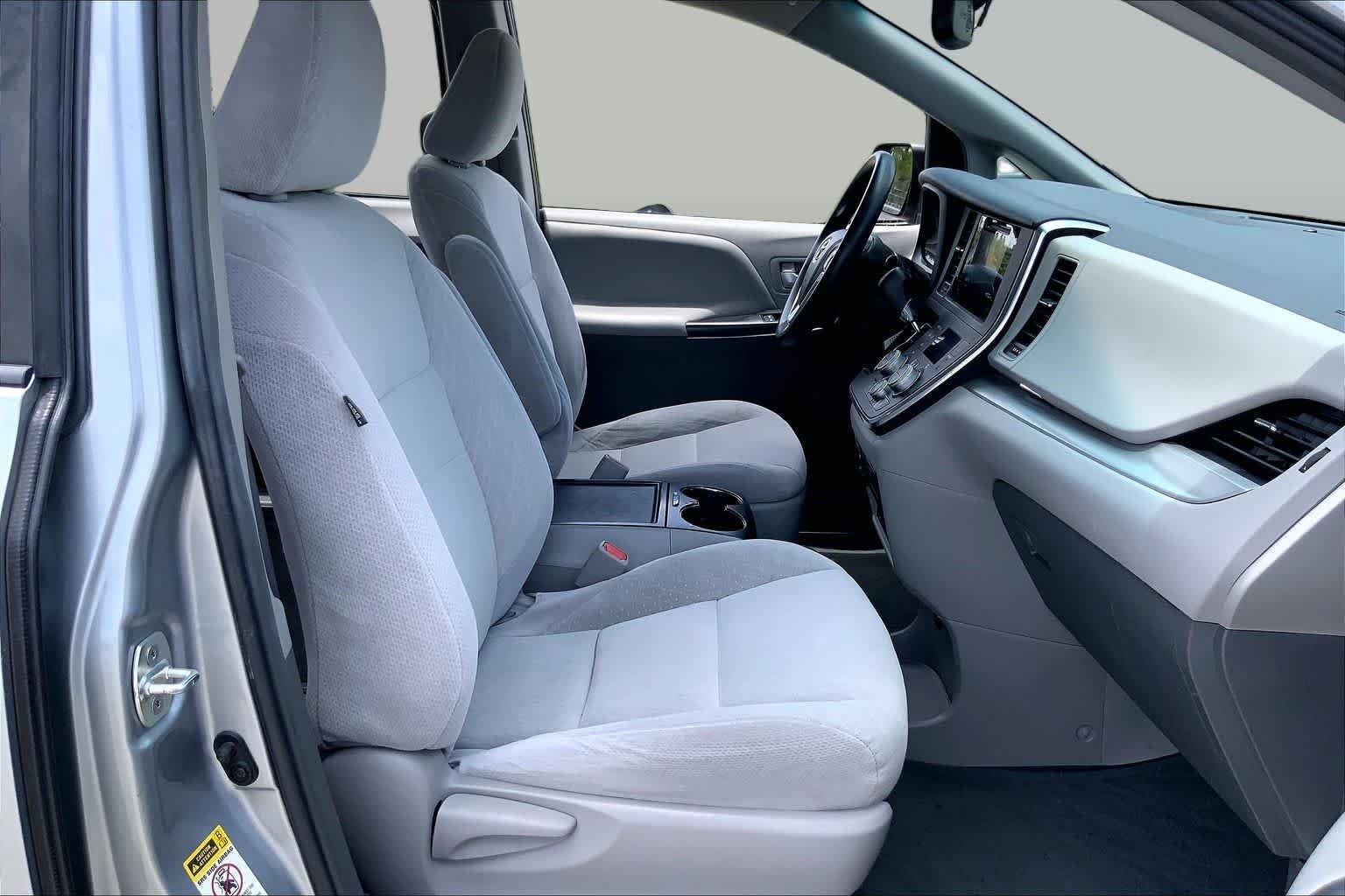 Used 2016 Silver Sky Metallic Toyota LE image 9
