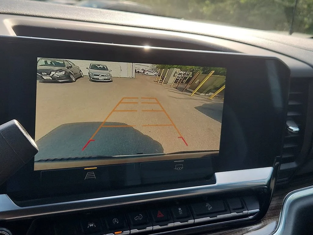2022 Chevrolet Silverado 1500 LT - Photo 17