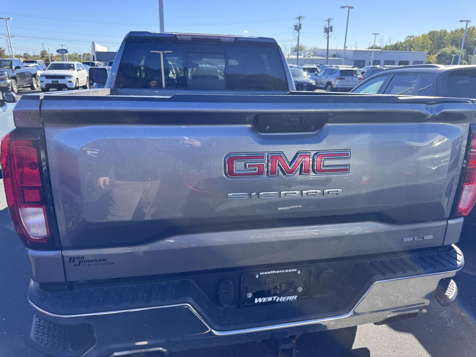 Used 2020 Satin Steel Metallic GMC SLE image 5