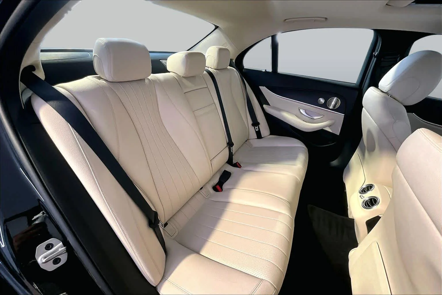Used 2021 Black Mercedes-Benz E 350 image 36