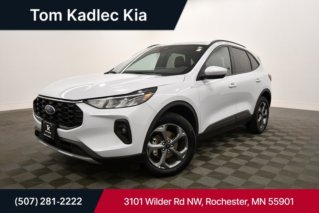 2025 Ford Escape ST-Line Select