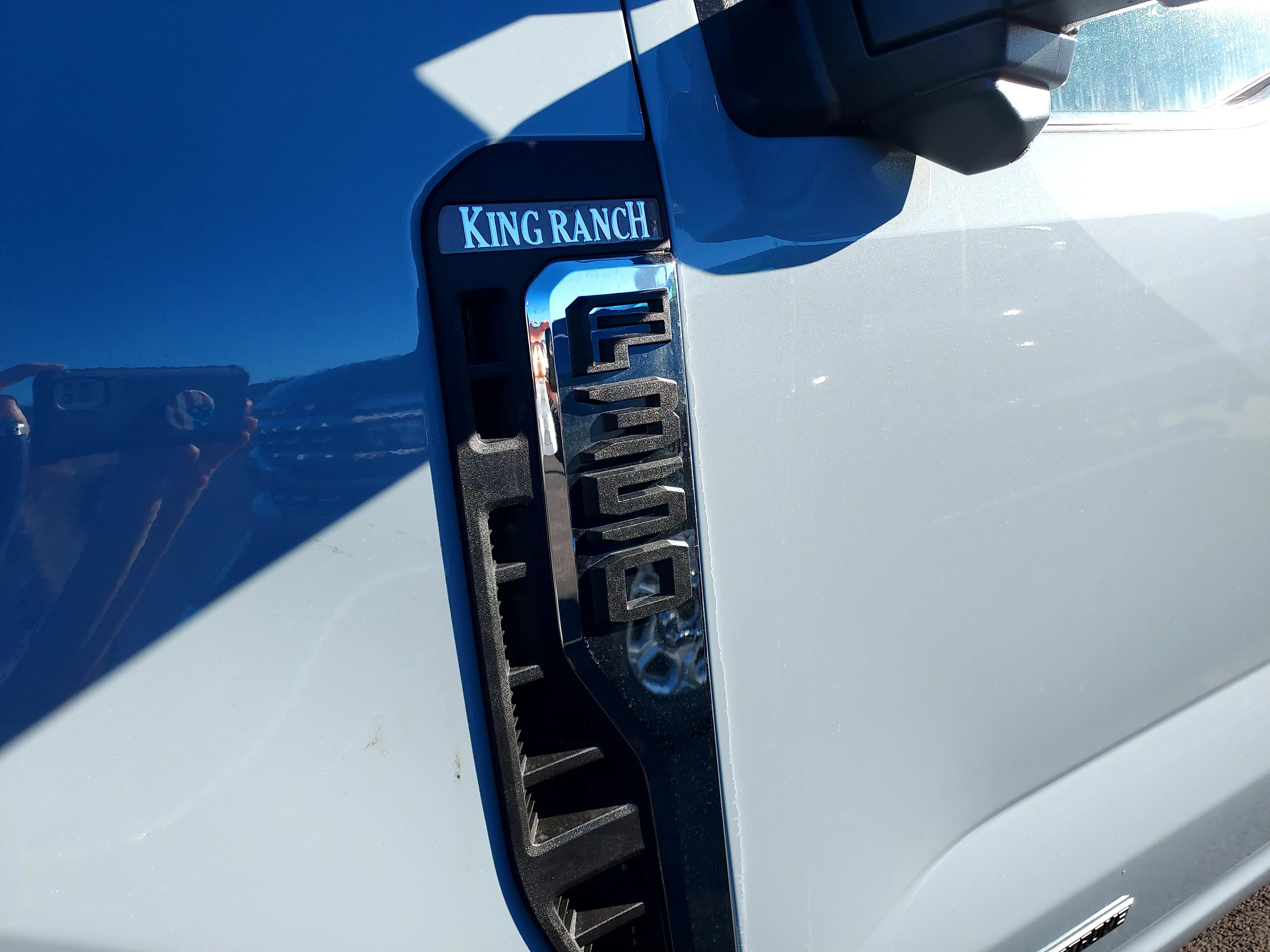 New 2026 Glacier Gray Metallic Tri-Coat Ford King Ranch image 4