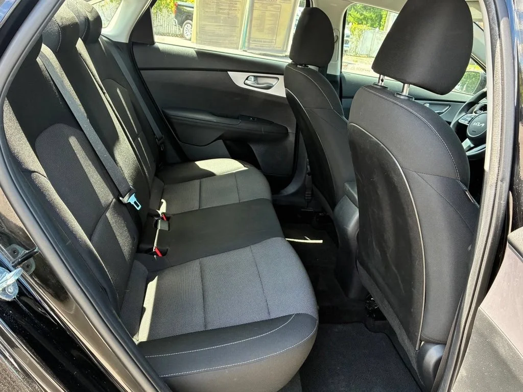 Used 2022 Aurora Black Kia LXS image 45