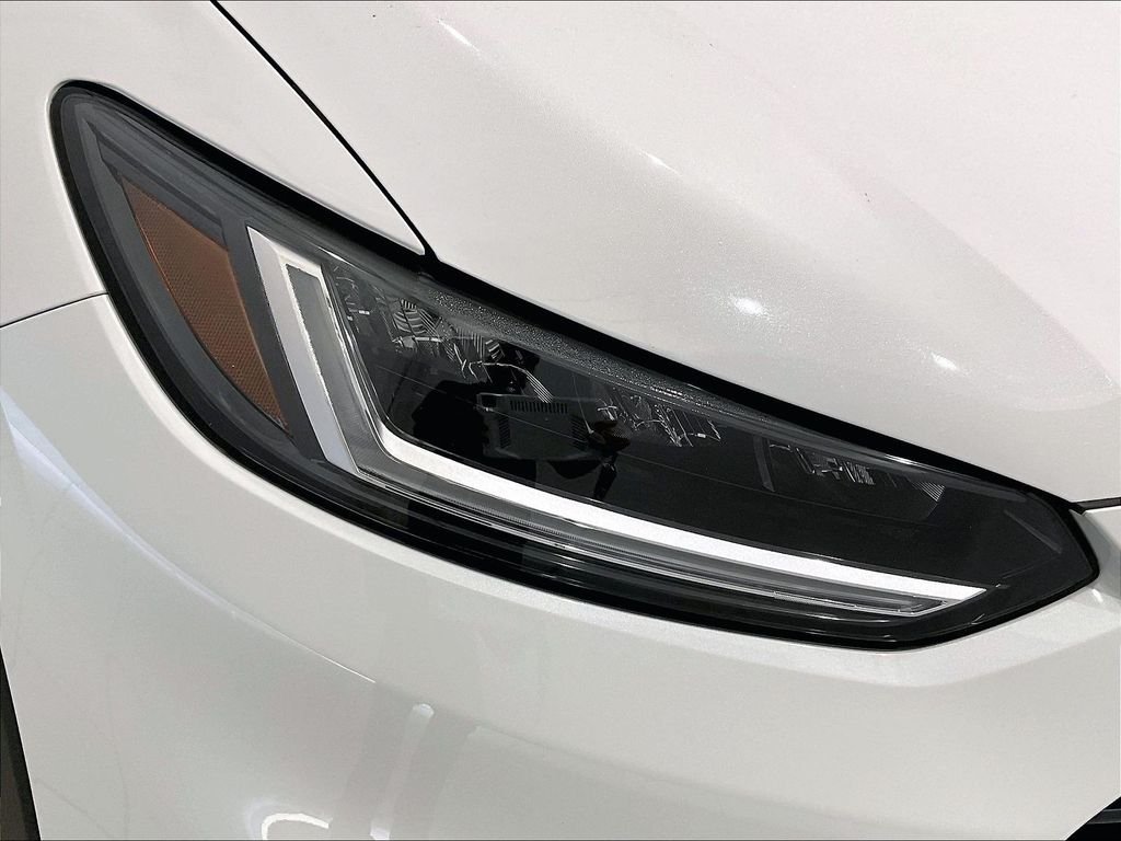 Used 2026 White Honda LX image 31
