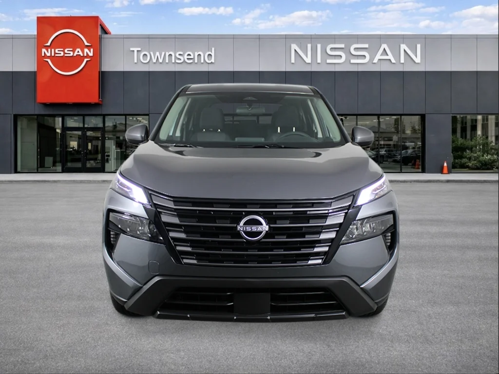 Used 2026 Gun Metallic Nissan Dark Armor image 8