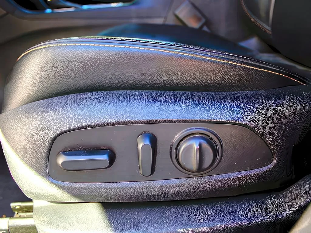 2019 Chevrolet Equinox Premier - Photo 23