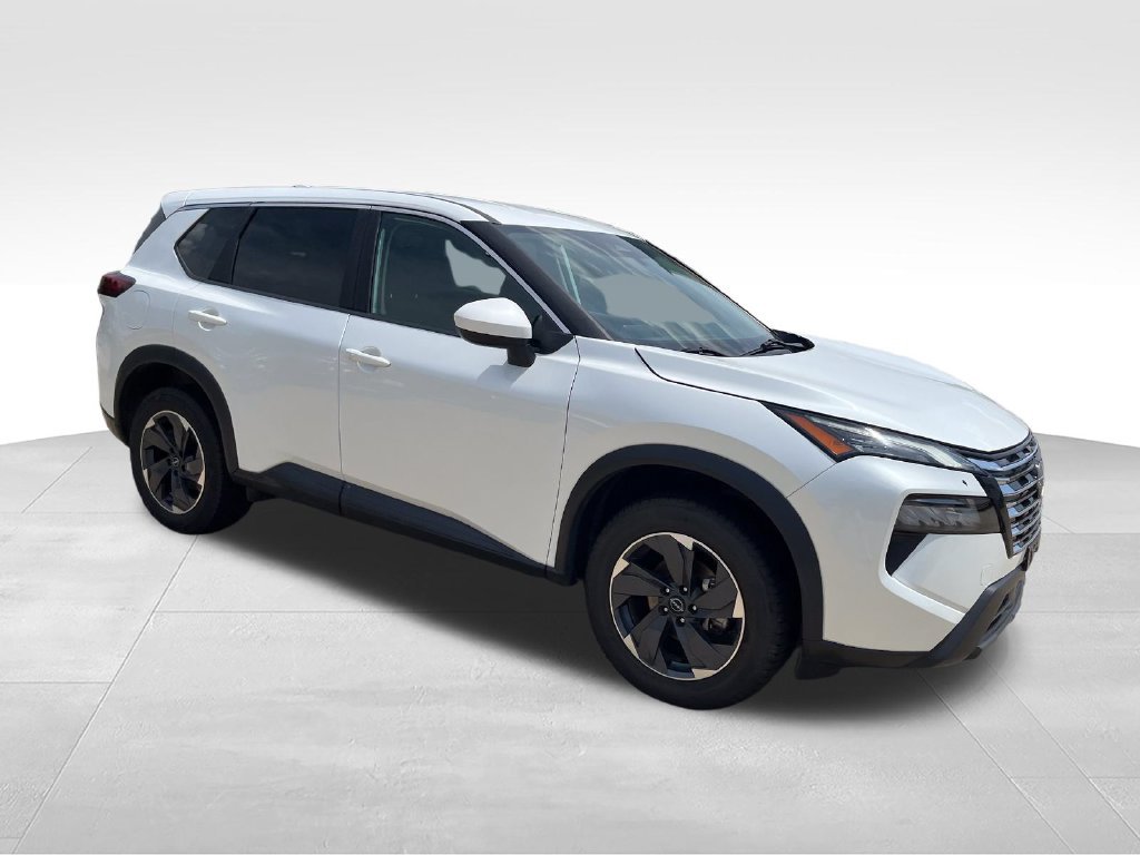 Used 2024 White Nissan SV image 7
