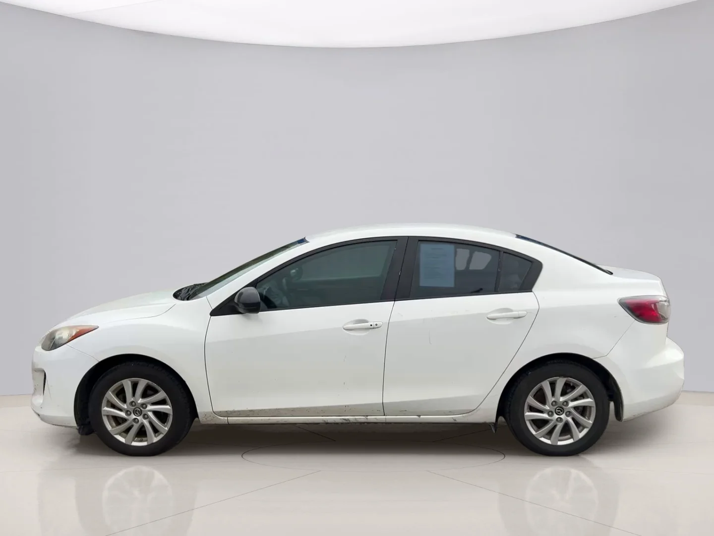Used 2013 White Mazda TOURING image 3