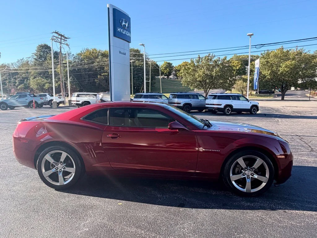 Used 2010 Red Jewel Tintcoat Chevrolet 1LT image 4