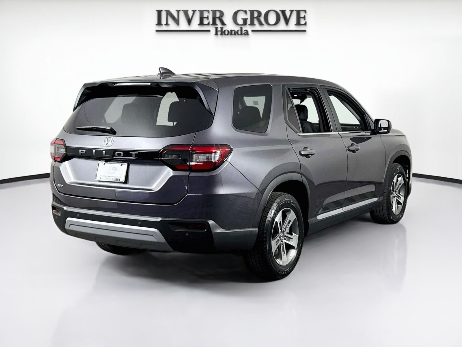 Certified Used 2023 Modern Steel Metallic Honda EX-L image 5