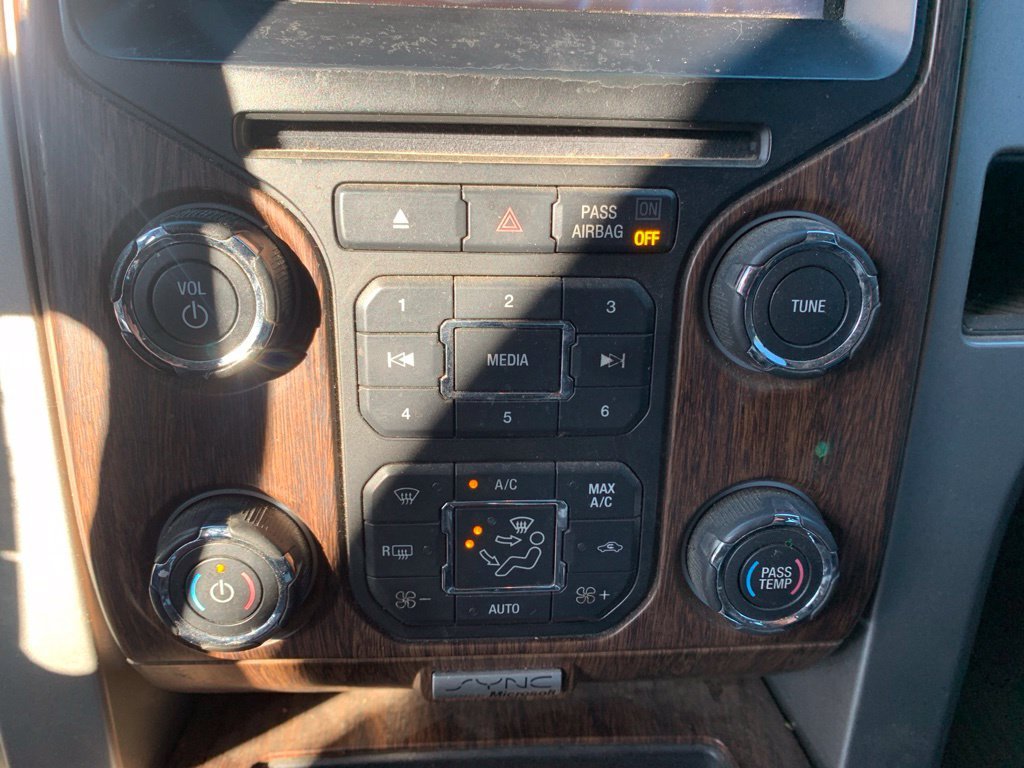 Used 2013 Sterling Gray Metallic Ford Lariat image 21
