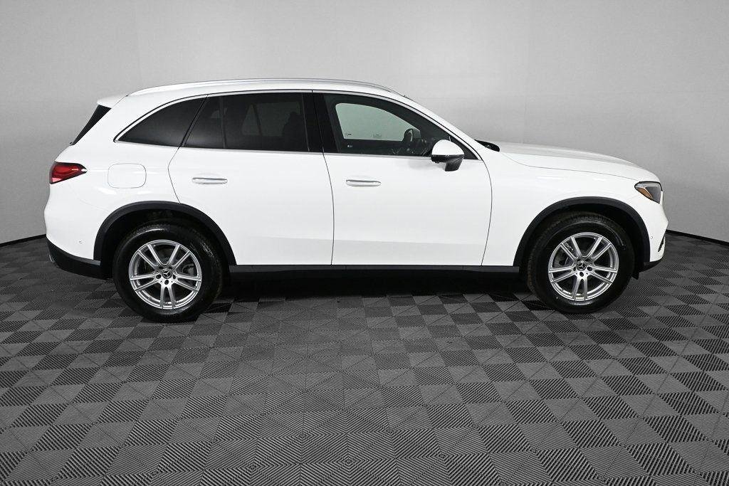 2025 Mercedes-Benz GLC Base - Photo 22