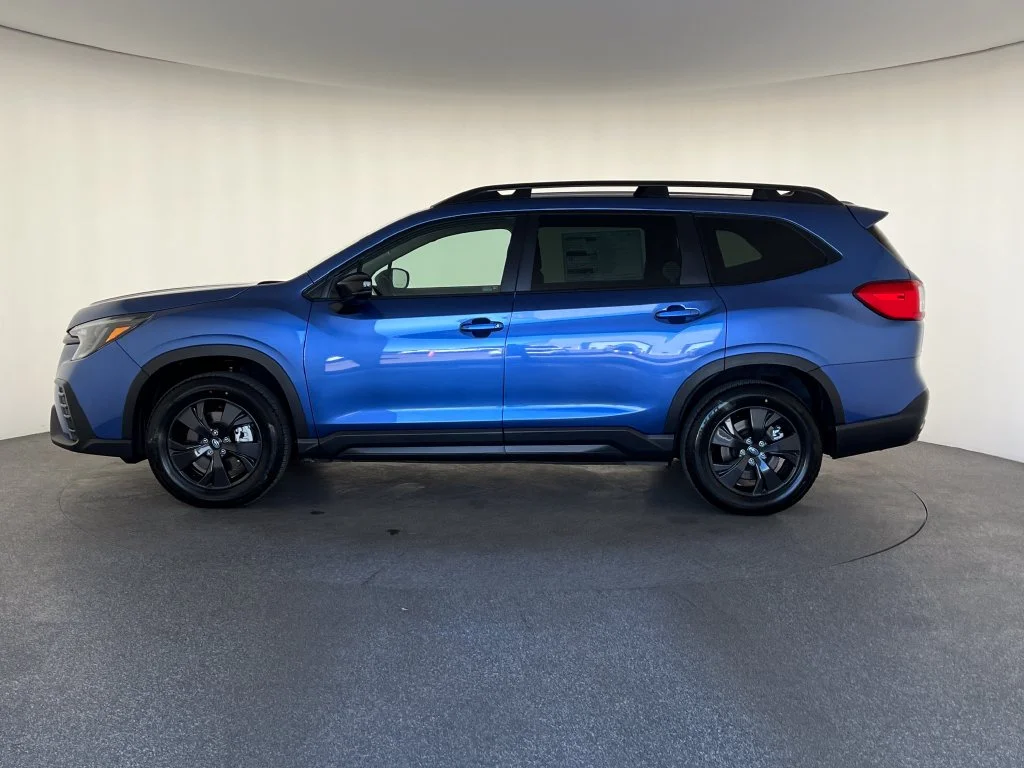 New 2027 DAYBREAK BLUE PEARL Subaru Premium 7-Passenger image 8