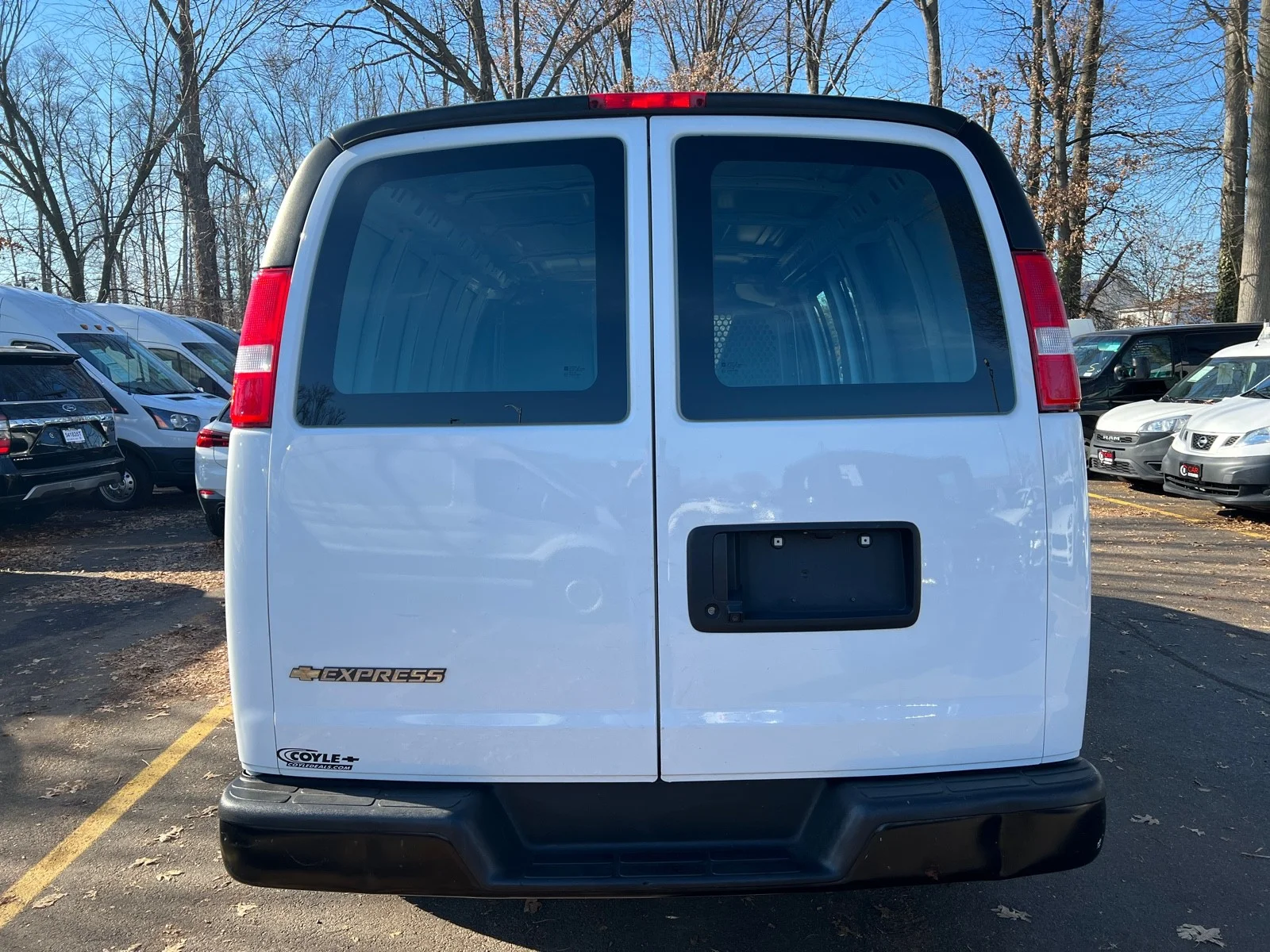 Used 2021 WHITE Chevrolet RWD 2500 135