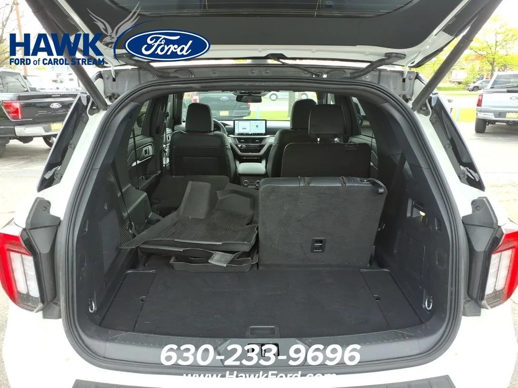 Used 2025 White Ford ST image 31
