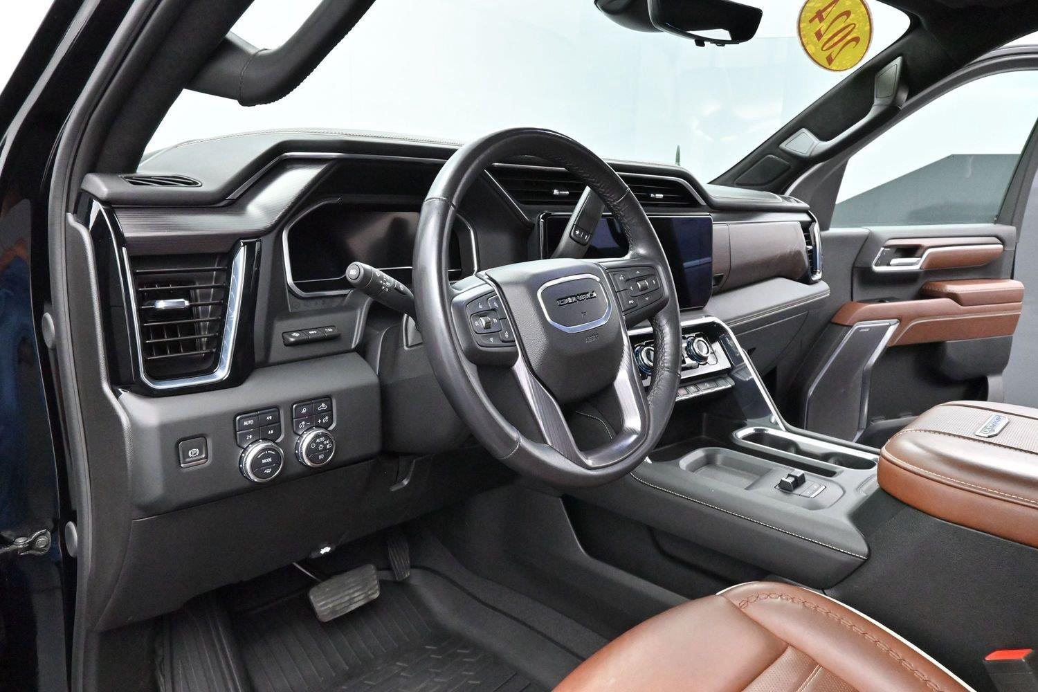 Used 2024 Onyx Black GMC Denali Ultimate image 16