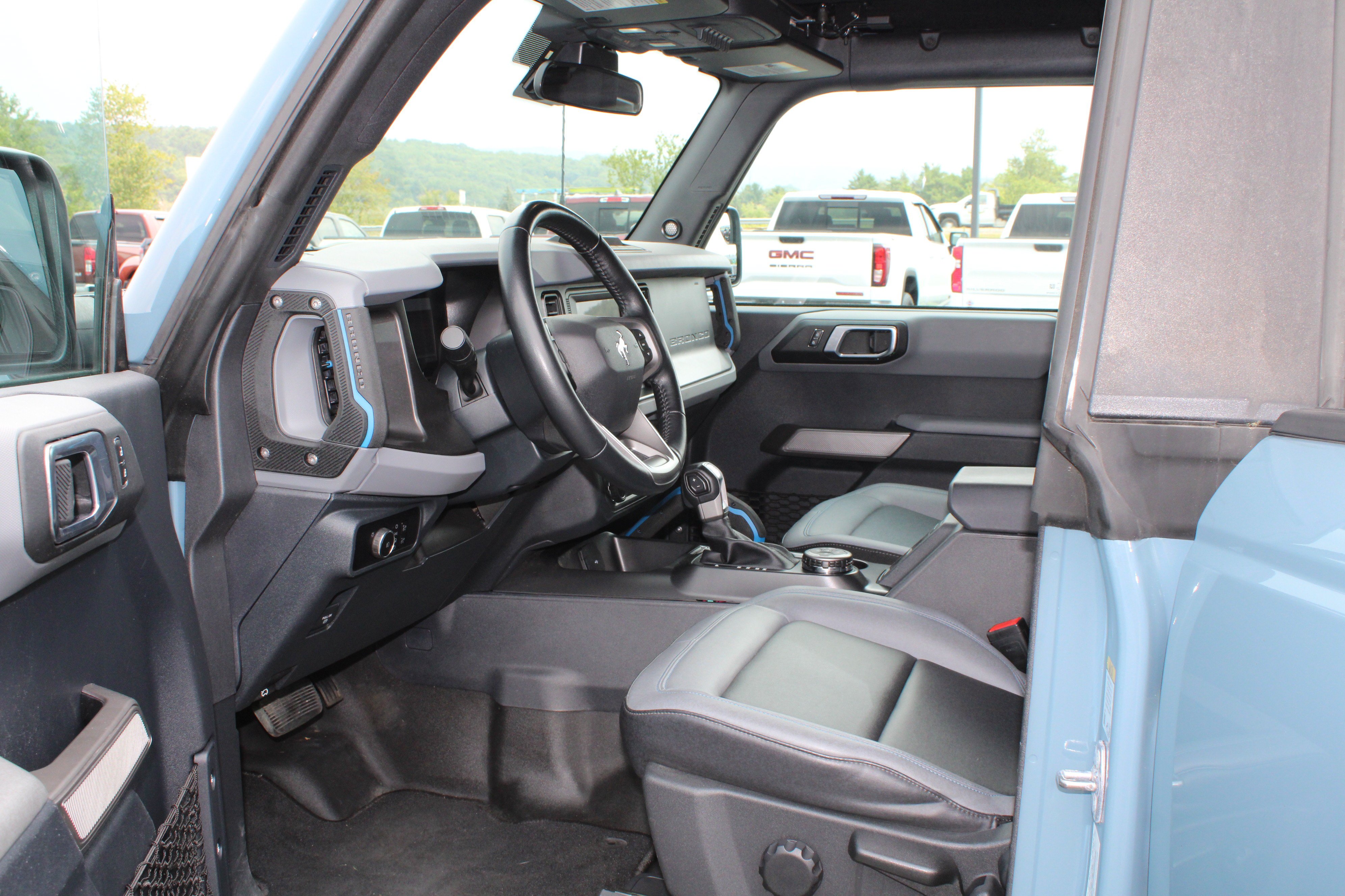 Used 2023 Blue Ford  image 23