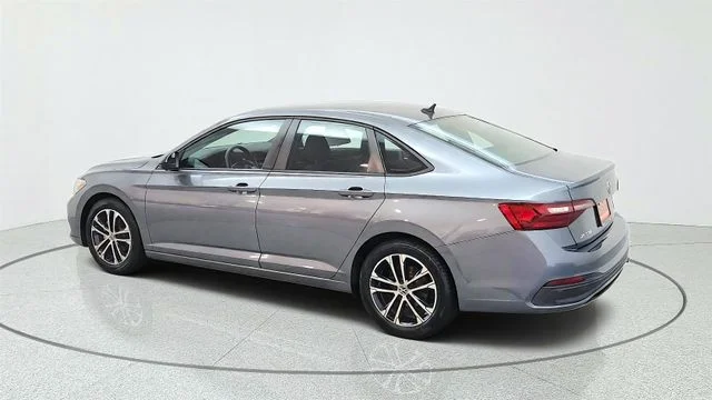 Used 2024 Silver Volkswagen 1.5T Sport image 7