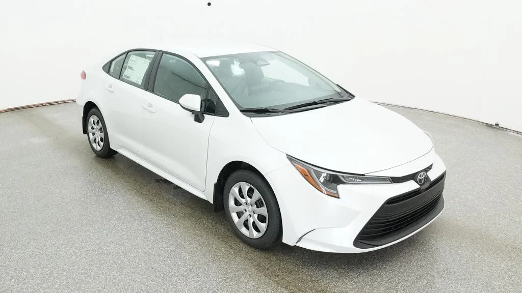 New 2026 Wind Chill Pearl Toyota LE image 20