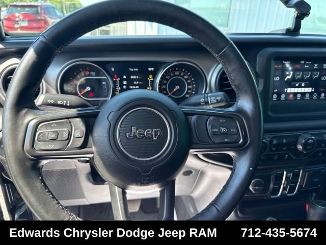Used 2021 Black Jeep Sport image 15