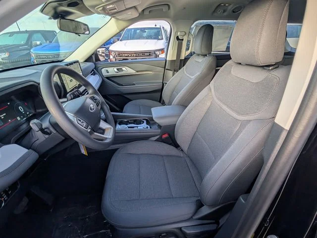 New 2026 Agate Black Metallic Ford Active image 6