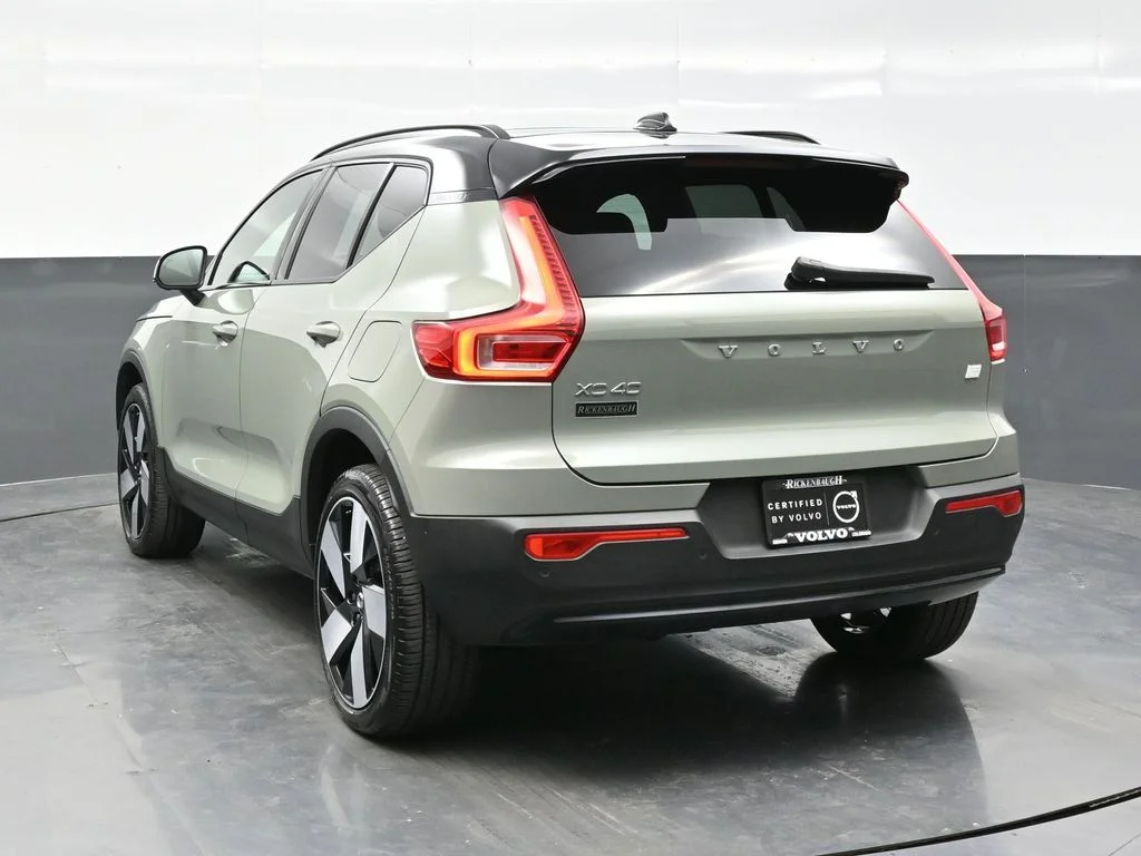 Certified Used 2023 Green Volvo Ultimate image 5
