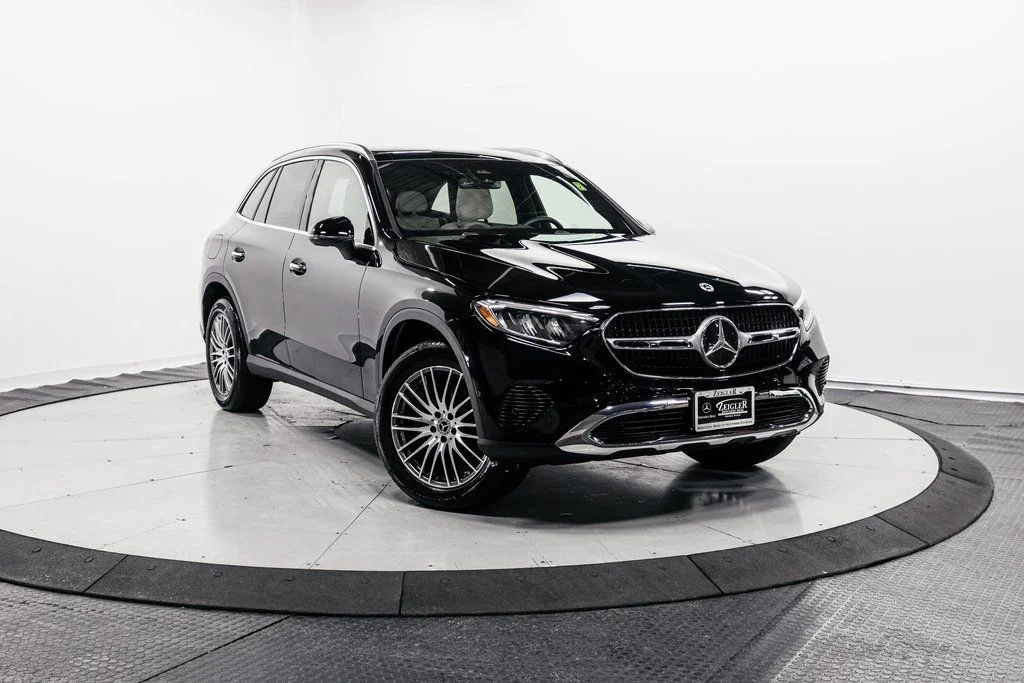 2026 Mercedes-Benz GLC GLC 300 4MATIC's photo