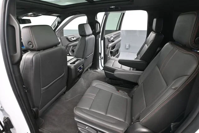 Used 2022 White Chevrolet RST image 43