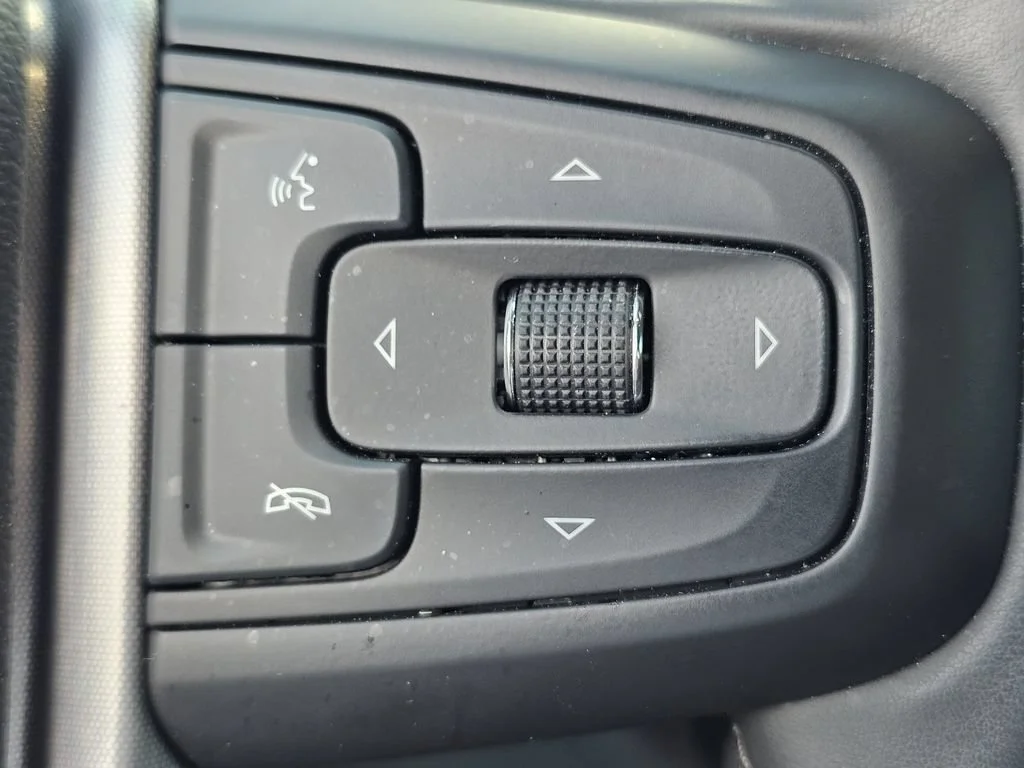 Used 2025 Sterling Metallic GMC SLT image 23
