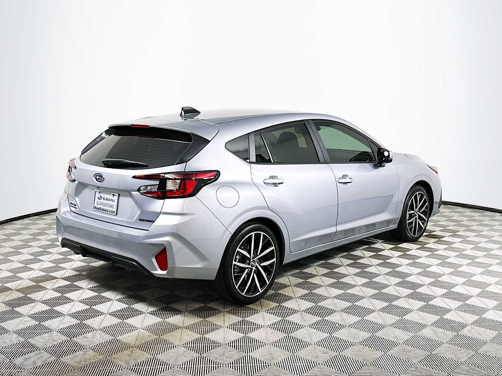 New 2026 ICE SILVER METALLIC Subaru Sport image 7