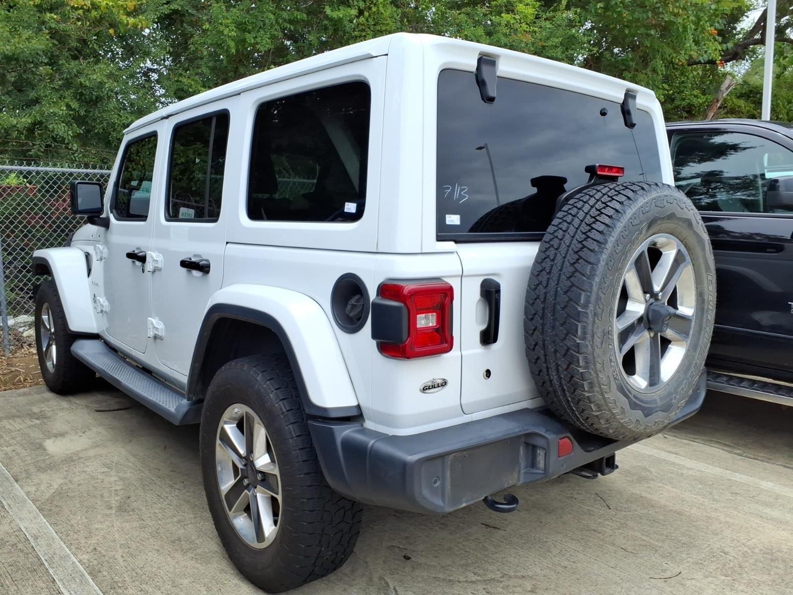 Used 2018 Bright White Clearcoat Jeep Unlimited Sahara image 2