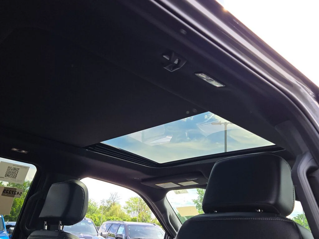 Used 2023 Gray Ford Lariat image 10
