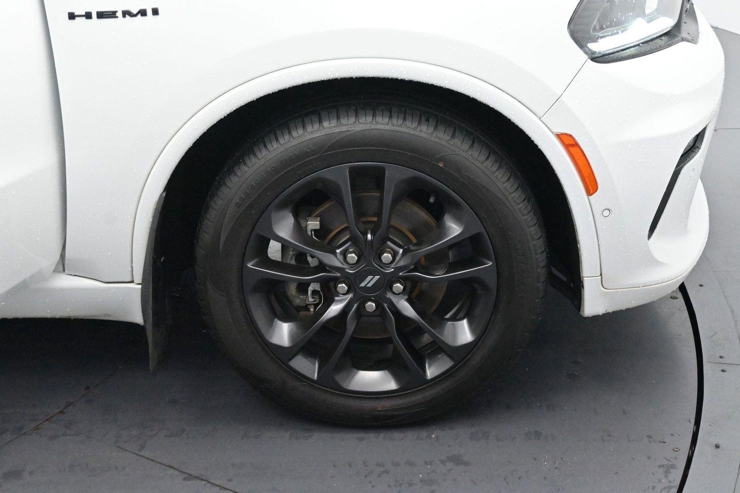 Used 2022 White Knuckle Clearcoat Dodge R/T Plus image 37