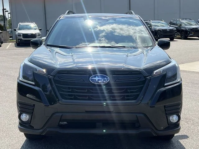 Used 2023 Black Subaru Premium image 16