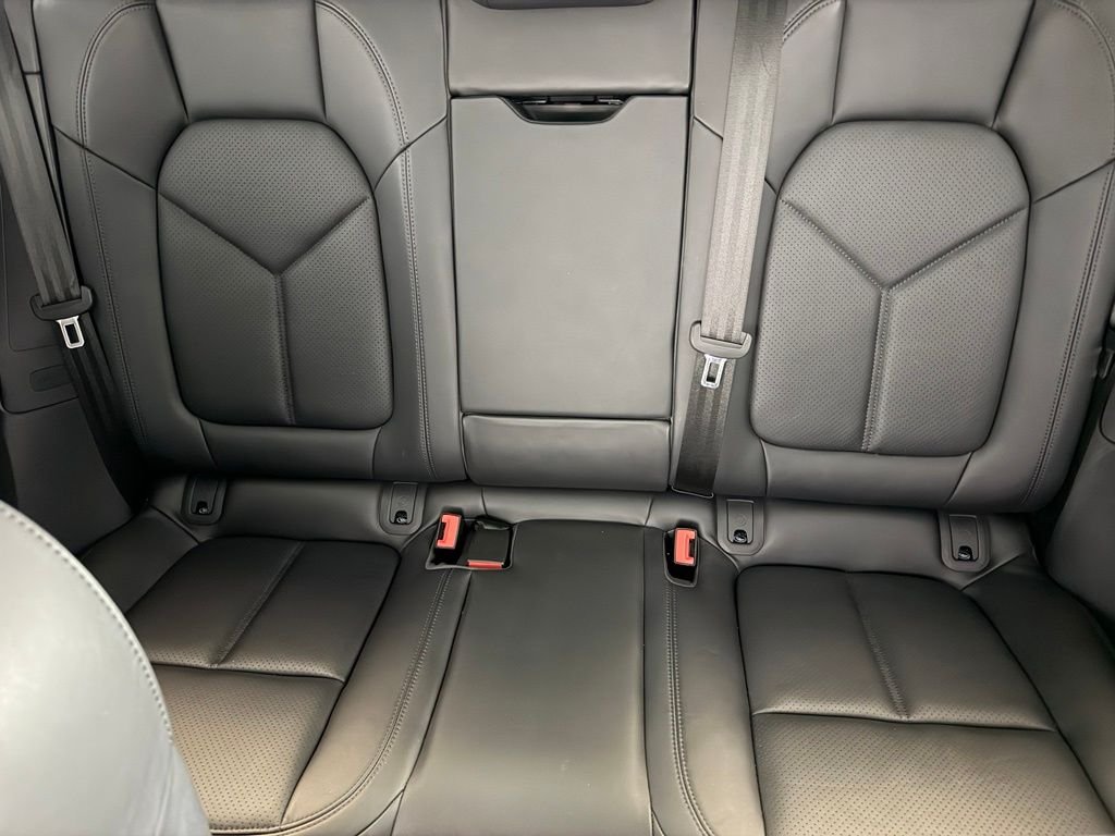 Used 2023 Paint to Sample Porsche  image 18