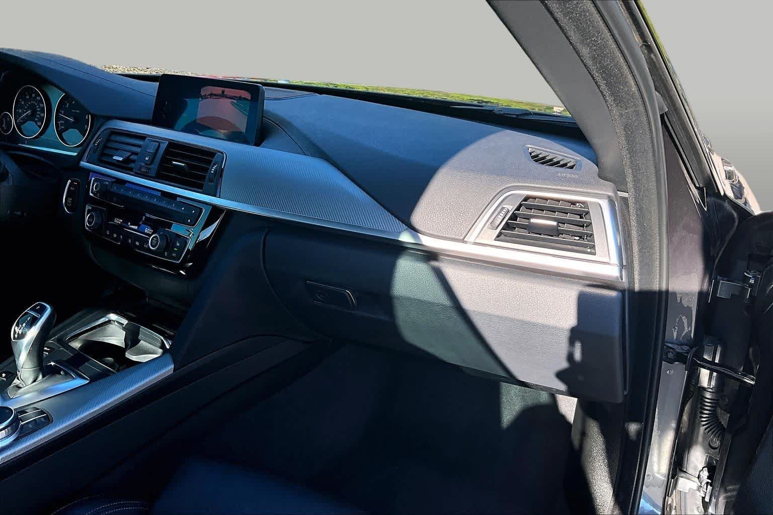Used 2018 Mineral Grey Metallic BMW 440i image 18