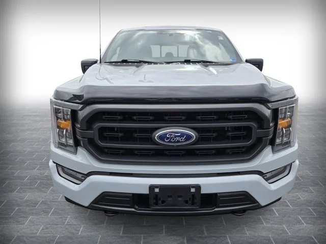 Used 2022 White Ford XLT image 2