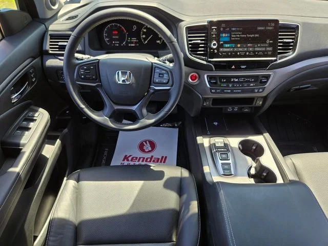 Used 2025 Black Honda RTL image 14