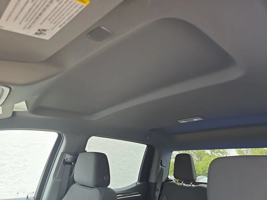 2025 Chevrolet Silverado 1500 LT - Photo 19