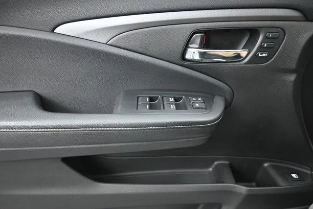 2023 Honda Ridgeline RTL-E - Photo 25