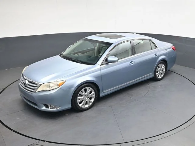 Used 2011 Blue Toyota Limited image 30