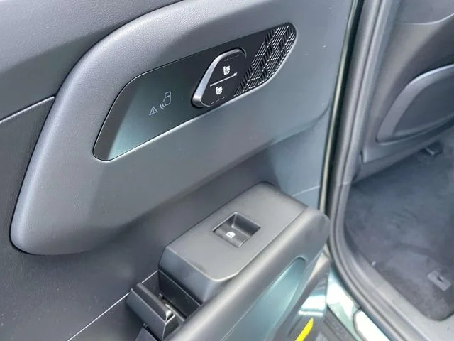 New 2027 Black / Jade Kia X-Line SX Prestige image 20