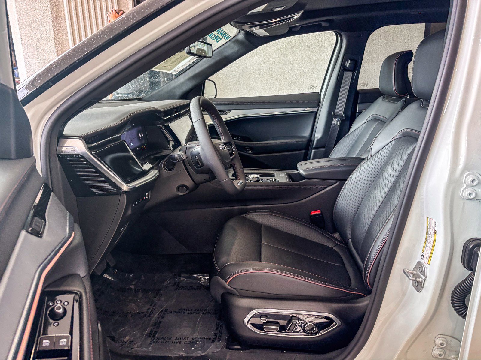 2024 Jeep Wagoneer S Launch Edition - Photo 15