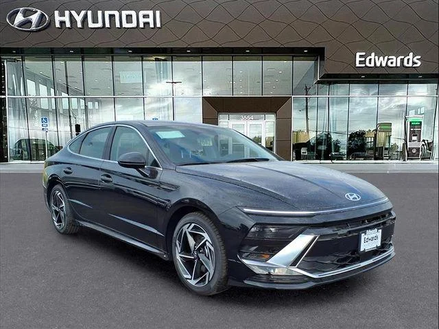New 2026 Black Hyundai SEL Sport image 8