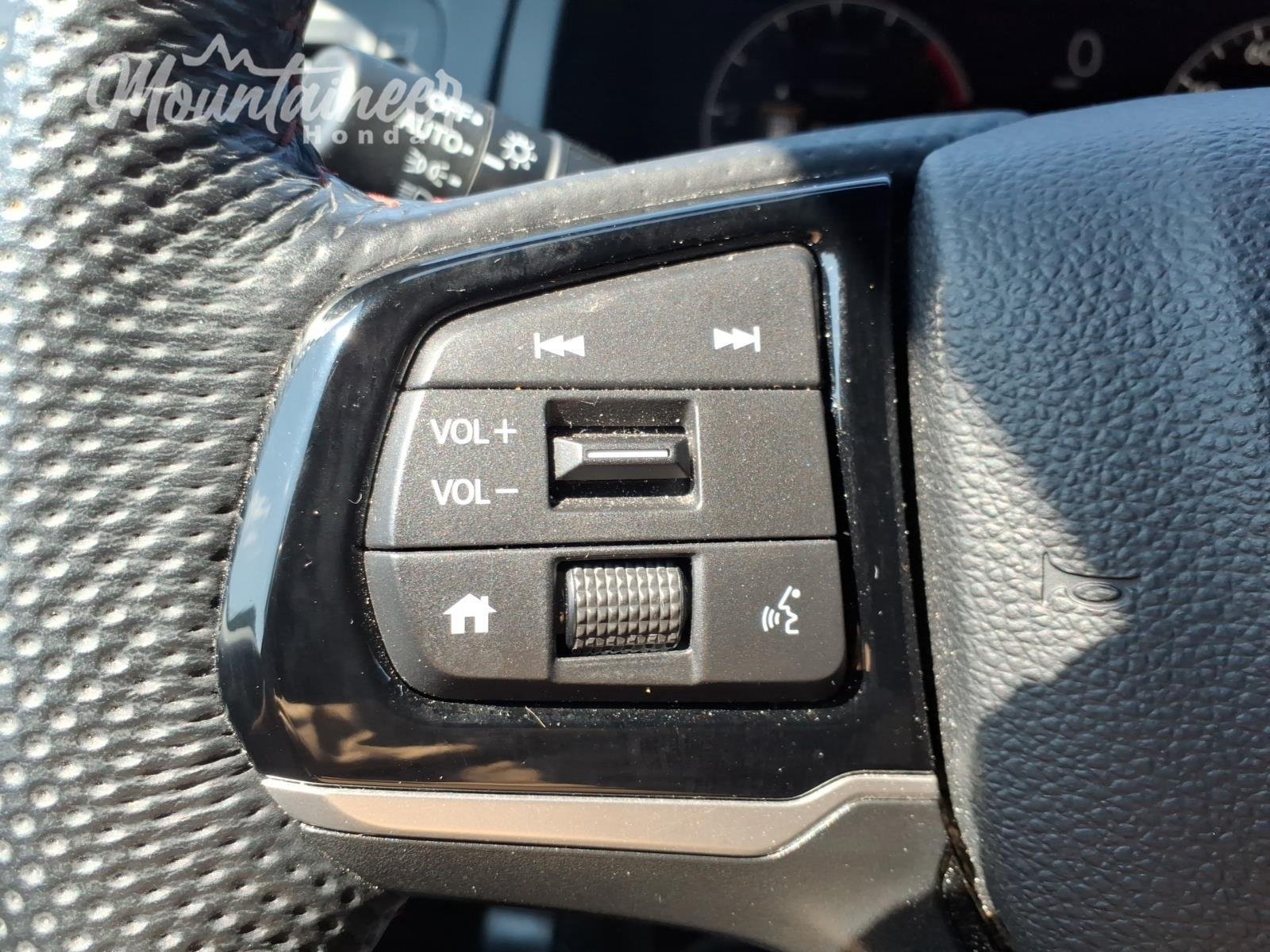 Used 2024 Crystal Black Pearl Honda Black Edition image 26