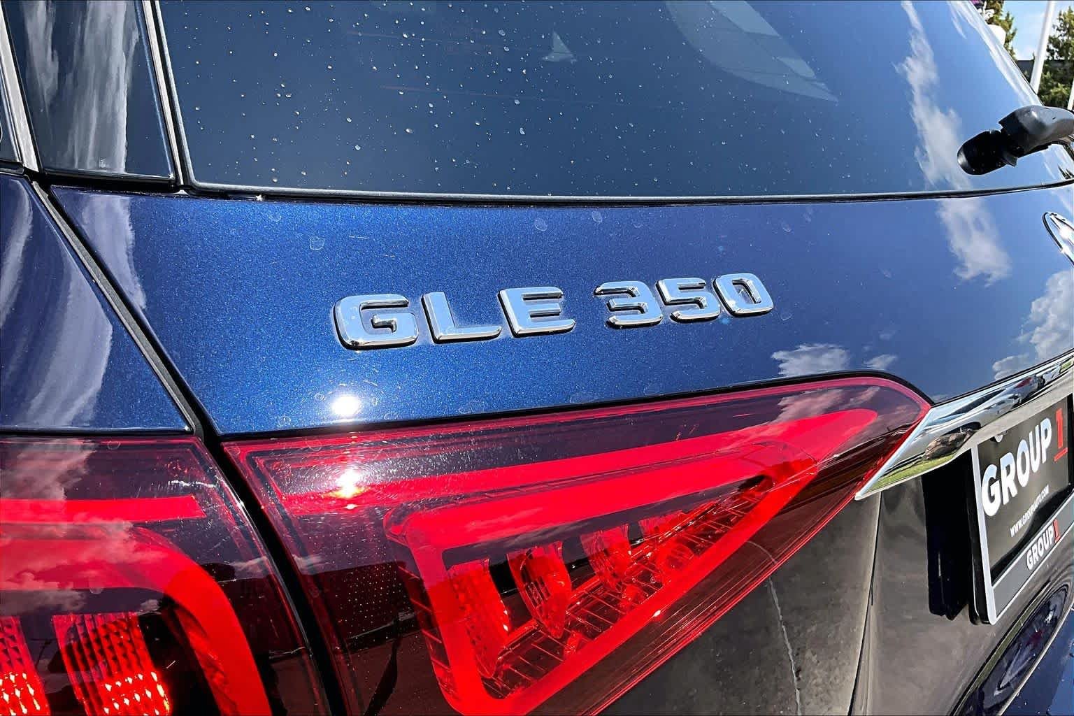 Used 2020 Lunar Blue Metallic Mercedes-Benz GLE 350 image 28